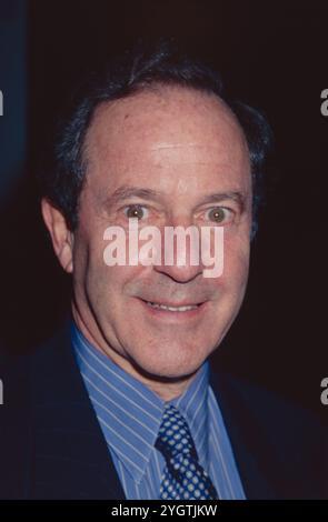 Mortimer B. Zuckerman assiste à un gala hommage à Sam Donaldson au Museum of Television and Radio de New York le 17 mars 1997. Crédit photo : Henry McGee/MediaPunch Banque D'Images