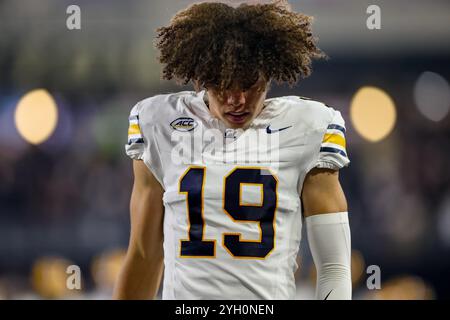 Winston-Salem, Caroline du Nord, États-Unis. 8 novembre 2024. Le récepteur large des Golden Bears de Californie TREVOR ROGERS (19 ans) vu devant les Deacons de Wake Forest contre le match de football NCAA des Golden Bears de Californie au stade Allegacy de Winston-Salem, Caroline du Nord, le 8 novembre 2024. (Crédit image : © Cory Knowlton/ZUMA Press Wire) USAGE ÉDITORIAL SEULEMENT! Non destiné à UN USAGE commercial ! Crédit : ZUMA Press, Inc/Alamy Live News Banque D'Images