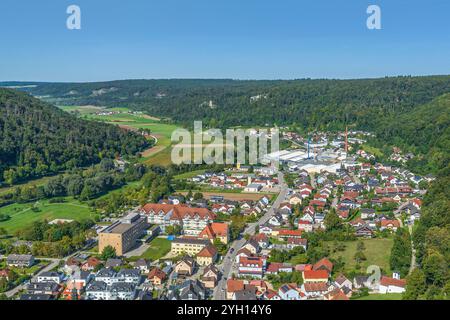 Le parc naturel de la vallée de Altmühl autour du village marchand de Kipfenberg dans le district de Eichstätt d'en haut Banque D'Images