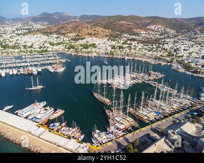 Vue aérienne impressionnante de Bodrum Marina en Turquie Banque D'Images