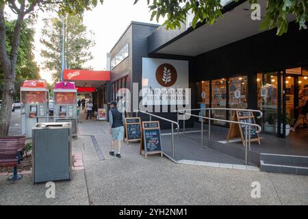 Brisbane, Queensland. 4 octobre 2024. Oxford Street, Bulimba. Crédit : Richard Milnes/Alamy Banque D'Images