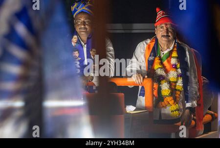 Mumbai, Inde. 08 novembre 2024. MUMBAI INDE 8 NOVEMBRE 2024 rassemblement électoral du candidat du BJP Atul Bhatkhalkar à Pathan Wadi Kandivali le 8 novembre 2024 à Mumbai Inde photo par Satish Bate Hindustan Times crédit : Sipa USA/Alamy Live News Banque D'Images