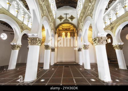 Tolède, Espagne, Synagogue intérieure de Santa Maria la Blanca à Tolède, Espagne, Europe Banque D'Images