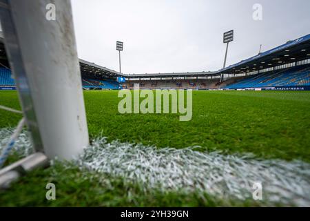 Bochum, Allemagne. 09 novembre 2024. Football : Bundesliga, VfL Bochum - Bayer Leverkusen, Journée 10, Vonovia Ruhrstadion : vue sur le terrain. Crédit : David Inderlied/dpa - NOTE IMPORTANTE : conformément aux règlements de la DFL German Football League et de la DFB German Football Association, il est interdit d'utiliser ou de faire utiliser des photographies prises dans le stade et/ou du match sous forme d'images séquentielles et/ou de séries de photos de type vidéo./dpa/Alamy Live News Banque D'Images