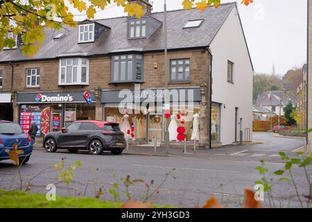 Magasin de vêtements de mariée à Matlock, Derbyshire, Angleterre Banque D'Images