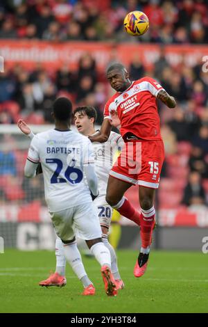 Anfernee Dijksteel de Middlesbrough remporte la tête lors du Sky Bet Championship match entre Middlesbrough et Luton Town au Riverside Stadium, Middlesbrough le samedi 9 novembre 2024. (Photo : Scott Llewellyn | mi News) crédit : MI News & Sport /Alamy Live News Banque D'Images