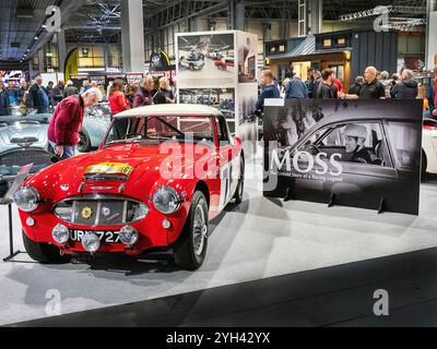 Pat Moss Rally Austin Healey sur le stand JME Austin Healey au salon NEC Classic car Show 2024 Banque D'Images