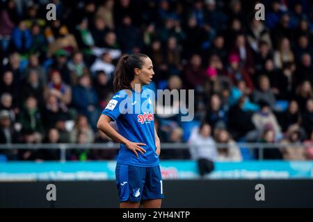 Marta Cazalla Garcia (TSG Hoffenheim, #15), GER, TSG 1899 Hoffenheim vs VfL Wolfsburg, Google Pixel Frauen Bundesliga, 9. Spieltag, saison 2024/2025, 09.11.2024 la réglementation DFB interdit toute utilisation de photographies comme séquences d'images et/ou quasi-vidéo Foto : Eibner-Pressefoto/Michael Memmler Banque D'Images