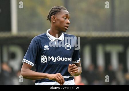 Landore, Swansea, pays de Galles. 9 novembre 2024. Tristan Parkes de Millwall lors du match de la Ligue de développement professionnel des moins de 18 ans entre Swansea City et Millwall au JOMA High performance Centre à Landore, Swansea, pays de Galles, Royaume-Uni le 9 novembre 2024. Crédit : Duncan Thomas/Majestic Media/Alamy Live News. Banque D'Images