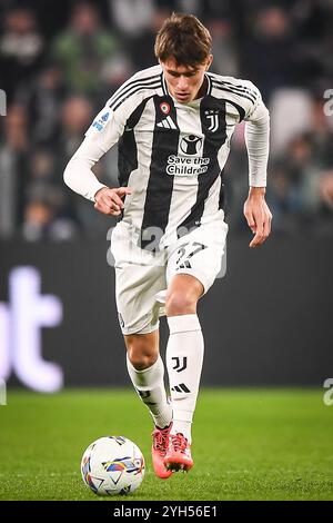 Turin, Italie. 09 novembre 2024. Nicolo SAVONA de la Juventus lors du championnat italien Serie A match de football entre la Juventus FC et le Torino FC le 9 novembre 2024 au stade Allianz de Turin, Italie - photo Matthieu Mirville (A Gandolfo)/DPPI crédit : DPPI Media/Alamy Live News Banque D'Images