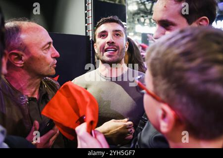 Milan, observations de célébrités - Andrea Iannone rencontre les fans à l'EICMA pour le 110ème anniversaire du salon du cycle et de la moto à Rho Fiera Milano. Sur la photo : Andrea Iannone Banque D'Images