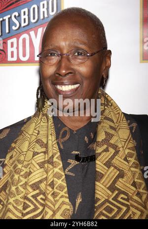 New York, NY, États-Unis. 31 octobre 2024. Judith Ann Jamison arrive pour la soirée d'ouverture des Scottsboro Boys qui se tient au Touch Nightclub le 31 octobre 2010 à New York. Crédit : Joseph Marzullo/Media Punch/Alamy Live News Banque D'Images