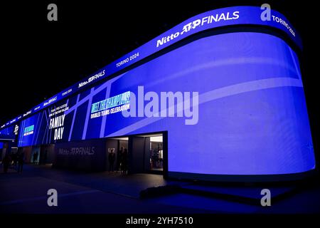 Turin, Italie. 9 novembre 2024. Le Village des fans de Nitto ATP finals. Crédit : M. Bariona/Alamy Live News Banque D'Images