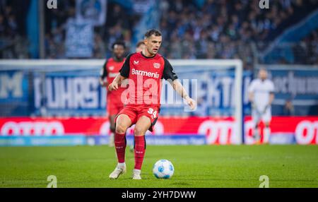 Bochum, Allemagne. 09 novembre 2024. Granit Xhaka (LEV) VfL Bochum - Bayer Leverkusen 09.11.2024 Copyright (nur für journalistische Zwecke) par : Moritz Banque D'Images