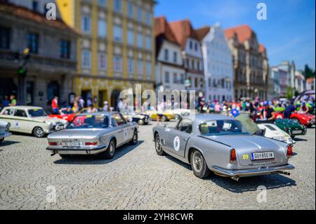 steyr, autriche, 10 juillet 2024, ennstal classic, concours de carsm vintage bmw 3,0 csi et Maserati 3500 GT Coupe Copyright : xx Banque D'Images