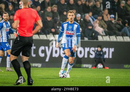 Odense, Danemark. 09 novembre 2024. Tom Trybull (7 ans) d'Odense BK vu lors du match NordicBet Liga entre Odense BK et AC Horsens au Parc d'énergie naturel d'Odense. Crédit : Gonzales photo/Alamy Live News Banque D'Images