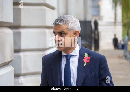 Londres, Angleterre, Royaume-Uni. 10 novembre 2024. Le maire de Londres, SADIQ KHAN, arrive à Downing Street avant d'assister à la cérémonie du dimanche du souvenir à Whitehall (crédit image : © Tayfun Salci/ZUMA Press Wire) USAGE ÉDITORIAL SEULEMENT! Non destiné à UN USAGE commercial ! Crédit : ZUMA Press, Inc/Alamy Live News Banque D'Images