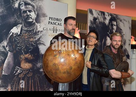 Fan Event GLADIATOR II im Kino Zoo Palast Mo Asumang Event-screening im Zoopalast Berlin, die Gladiatoren besuchen Berlin zum Fan Event GLADIATOR II AM 10.11.2024 Photopress Mueller Banque D'Images