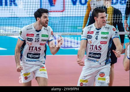 Exultation de Daniele Lavia et Jan Kozamernik - Itas Trentino pendant Itas Trentino vs Rana Verona, match de Superligue italienne de volleyball Serie A hommes à trente, Italie, le 10 novembre 2024 Banque D'Images