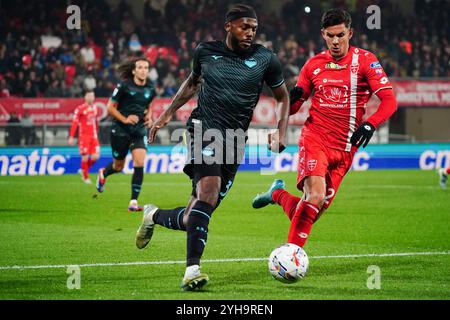 Monza, Italie. 10 novembre 2024. Nuno Tavares (SS Lazio) et Matteo Pessina (AC Monza) lors du championnat italien Serie A match de football entre AC Monza et SS Lazio le 10 novembre 2024 au stade U-Power de Monza, Italie - photo Morgese-Rossini/DPPI crédit : DPPI Media/Alamy Live News Banque D'Images