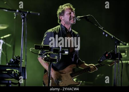 9 novembre 2024, Piacenza, Italie : le groupe flamand DEUS se produit au Teatro municipale de Piacenza, dans le cadre du Festival Barezzi. (Crédit image : © Carlo Vergani/Pacific Press via ZUMA Press Wire) USAGE ÉDITORIAL SEULEMENT! Non destiné à UN USAGE commercial ! Banque D'Images