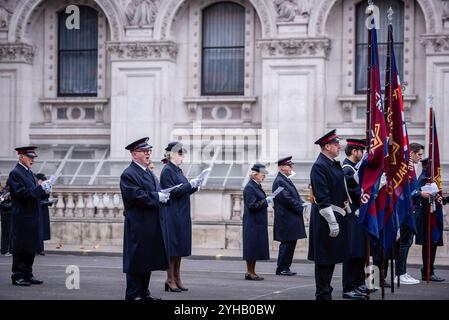 Londres, Royaume-Uni. 10 novembre 2024. Parade des cénotaphes du jour du souvenir 2024. Le dimanche 10 novembre, le Service national du souvenir a eu lieu au cénotaphe de Whitehall, à Londres. À partir de 11h, le service commémorait la contribution des militaires et civils britanniques et du Commonwealth, hommes et femmes impliqués dans les deux guerres mondiales et les conflits ultérieurs. Crédit : SOPA images Limited/Alamy Live News Banque D'Images