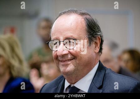 François Hollande, ancien président de la République française, lors de la réunion d'automne du Parti socialiste. Banque D'Images