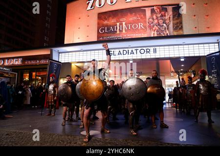 Projection des Kinofilms Gladiator II im Zoo Palast. Berlin, 10.11.2024 *** projection du film Gladiator II au Zoo Palast Berlin, 10 11 2024 Foto:XS.xGabschx/xFuturexImagex Gladiator berlin 4103 Banque D'Images