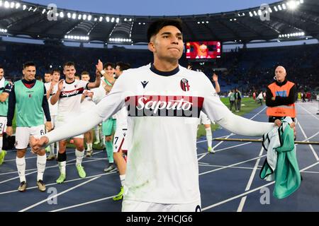 Santiago Castro du Bologna FC célèbre à la fin de la Serie A match de football entre L'AS Roma et le Bologna FC au stade Olimpico à Rome (Italie), le 10 novembre 2024. Banque D'Images