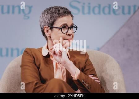 Berlin, Deutschland. 11 novembre 2024. Simone Menne, présidente de la Chambre de commerce américaine en Allemagne, photographiée lors du Sommet économique de la SZ à Berlin, le 11 novembre 2024. Crédit : dpa/Alamy Live News Banque D'Images