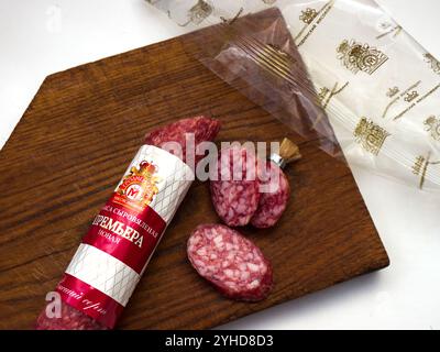 Grodno usine d'emballage de viande saucisse original porc. Banque D'Images