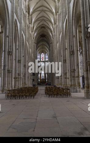 Rouen, France, 30 août 2018 : intérieur d'un temple catholique. Église abbatiale Saint-Ouen, Rouen, France, Europe Banque D'Images