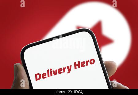 Dhaka, bangladesh- 06 Oct 2024 : le logo Delivery Hero est affiché sur le smartphone Banque D'Images