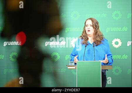 Berlin, Allemagne. 11 novembre 2024. Ricarda Lang (Alliance 90/les Verts) prend la parole lors d'une conférence de presse à Berlin. Crédit : Anna Ross/dpa/Alamy Live News Banque D'Images