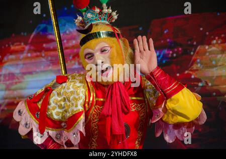 Roi singe au restaurant Tian Yi Jiao, Wenzhou, province du Zhejiang, Chine Banque D'Images