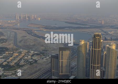 Coucher de soleil sur le Burj Khalifa, Dubaï, Émirats arabes Unis, Asie Banque D'Images