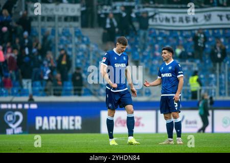 Andrin Hunziker (Karlsruher SC, #09), Robin Heußer (Karlsruher SC, #05) ist enttaeuscht ueber das Unentschieden, GER, Karlsruher SC (KSC) vs SC Preußen Muenster (SCP), Fussball 2. Bundesliga, 12 ans. Spieltag, saison 2024/2025, 10.11.2024 la réglementation DFB/DFL interdit toute utilisation de photographies comme séquences d'images et/ou quasi-vidéo Foto : Eibner-Pressefoto/Michael Memmler Banque D'Images