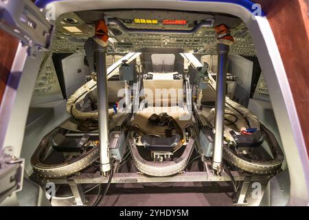 Intérieur du module de commande Apollo à Space Adventure - NASA Experience - Canela, Rio Grande do Sul, Brésil Banque D'Images