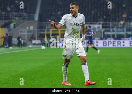 Milan, Italien. 10 novembre 2024. Alessandro Buomgiorno de la SSC Napoli réagit lors de la série A 2024/25 entre le FC Internazionale et la SSC Napoli au San Siro Stadium crédit : dpa/Alamy Live News Banque D'Images