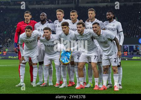 Milan, Italien. 10 novembre 2024. Les joueurs de la SSC Napoli s'alignent lors de la Serie A 2024/25 entre le FC Internazionale et la SSC Napoli au San Siro Stadium crédit : dpa/Alamy Live News Banque D'Images