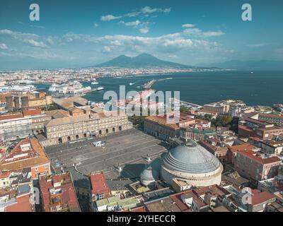 piazza plebiscito naples, italie aérienne Banque D'Images