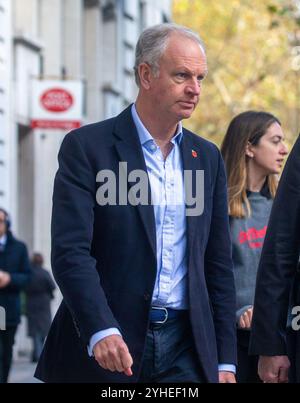 Londres, Angleterre, Royaume-Uni. 11 novembre 2024. Le PDG de Post Office Ltd NICK READ est vu devant Aldwych House alors qu'il assiste à l'audience publique de Post Office Horizon IT Inquiry pour écouter les témoignages de Jonathan Reynolds et Kemi Badenoch. (Crédit image : © Tayfun Salci/ZUMA Press Wire) USAGE ÉDITORIAL SEULEMENT! Non destiné à UN USAGE commercial ! Banque D'Images