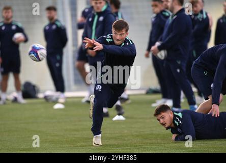 Centre sportif Oriam . Édimbourg Écosse Royaume-Uni 11 novembre 24. ESSAIS D'AUTOMNE 2024/25 Ecosse séance d'entraînement avant le match contre le Portugal George Horne Écosse crédit : eric mccowat/Alamy Live News Banque D'Images