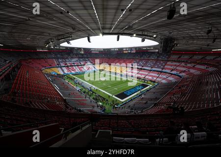 Munich, Allemagne. 10 novembre 2024. Football américain, NFL, Carolina Panthers - New York Giants, Journée 10, main Round à l'Allianz Arena : l'Allianz Arena avant le match. Crédit : Sven Hoppe/dpa/Alamy Live News Banque D'Images