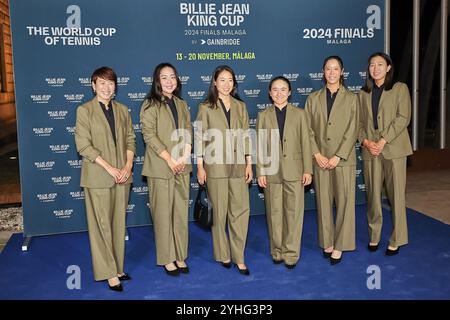 Malaga, Malaga, Espagne. 11 novembre 2024. Capitaine ai Sugiyama du Japon, Moyuka Uchijima du Japon, Ena Shibahara du Japon, Nao Hibino du Japon, Eri Hozumi du Japon, Shuko Aoyama du Japon lors de la finale de la Coupe Billie Jean King 2024 - Tennis féminin (crédit image : © Mathias Schulz/ZUMA Press Wire) USAGE ÉDITORIAL ONLY! Non destiné à UN USAGE commercial ! Banque D'Images