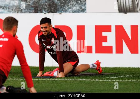 Gondomar, Portugal. 11 novembre 2024. Jakub Moder (Pologne) vu lors de la première journée d'entraînement du camp de l'équipe nationale polonaise avant le match contre le Portugal à l'Estadio de Sao Miguel. Crédit : SOPA images Limited/Alamy Live News Banque D'Images