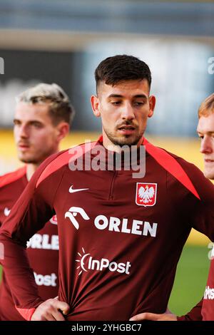 Gondomar, Portugal. 11 novembre 2024. Jakub Moder (Pologne) vu lors de la première journée d'entraînement du camp de l'équipe nationale polonaise avant le match contre le Portugal à l'Estadio de Sao Miguel. (Photo de Maciej Rogowski/SOPA images/Sipa USA) crédit : Sipa USA/Alamy Live News Banque D'Images