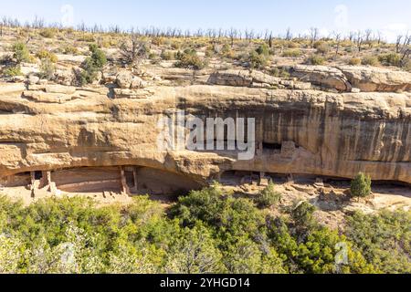 Le parc national de Mesa Verde dans le Colorado est l'endroit où les ancestraux Pueblo ont construit des communautés entières sur les mesas et dans les falaises de Mesa Verde. Banque D'Images