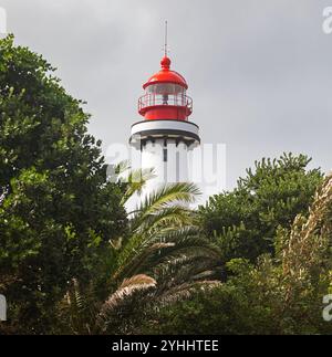 Phare Farol da Ponta do Topo au Cap est de l'île de Sao Jorge (Açores, Portugal) Banque D'Images