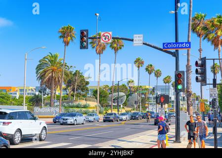 Santa Monica, Californie, USA - 07 septembre 2018 : une vue sur la ville, les rues de Santa Monica - une banlieue de Los Angeles. Banque D'Images